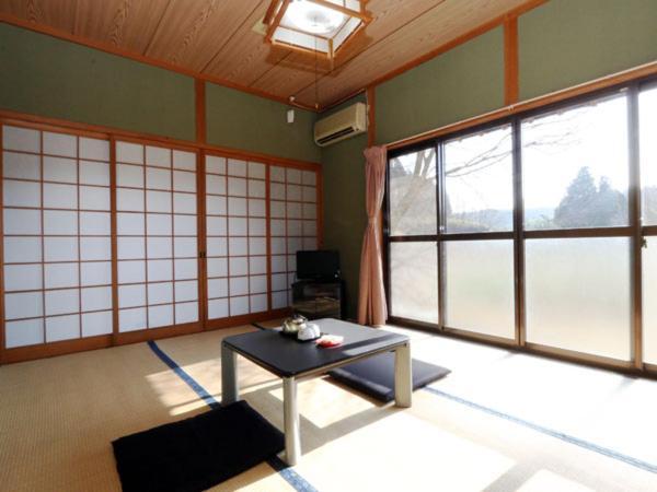 Minshuku Shiroyama Hotel Taketa Екстериор снимка