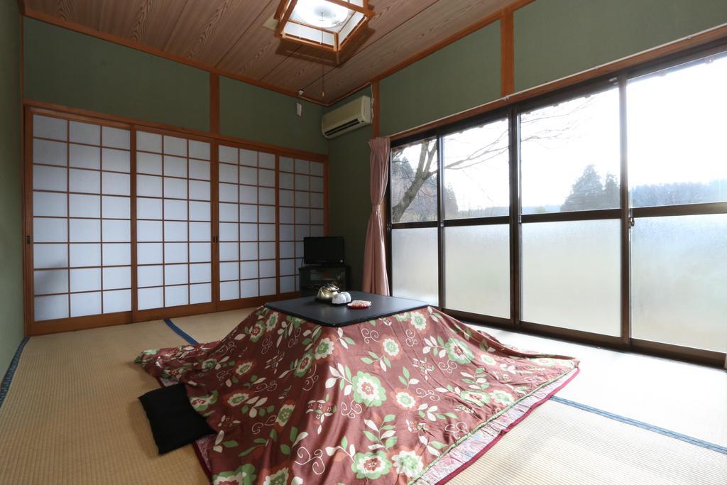 Minshuku Shiroyama Hotel Taketa Екстериор снимка