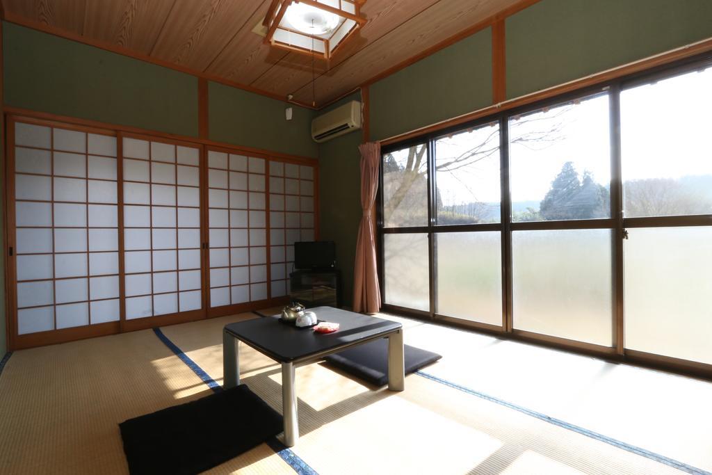 Minshuku Shiroyama Hotel Taketa Екстериор снимка